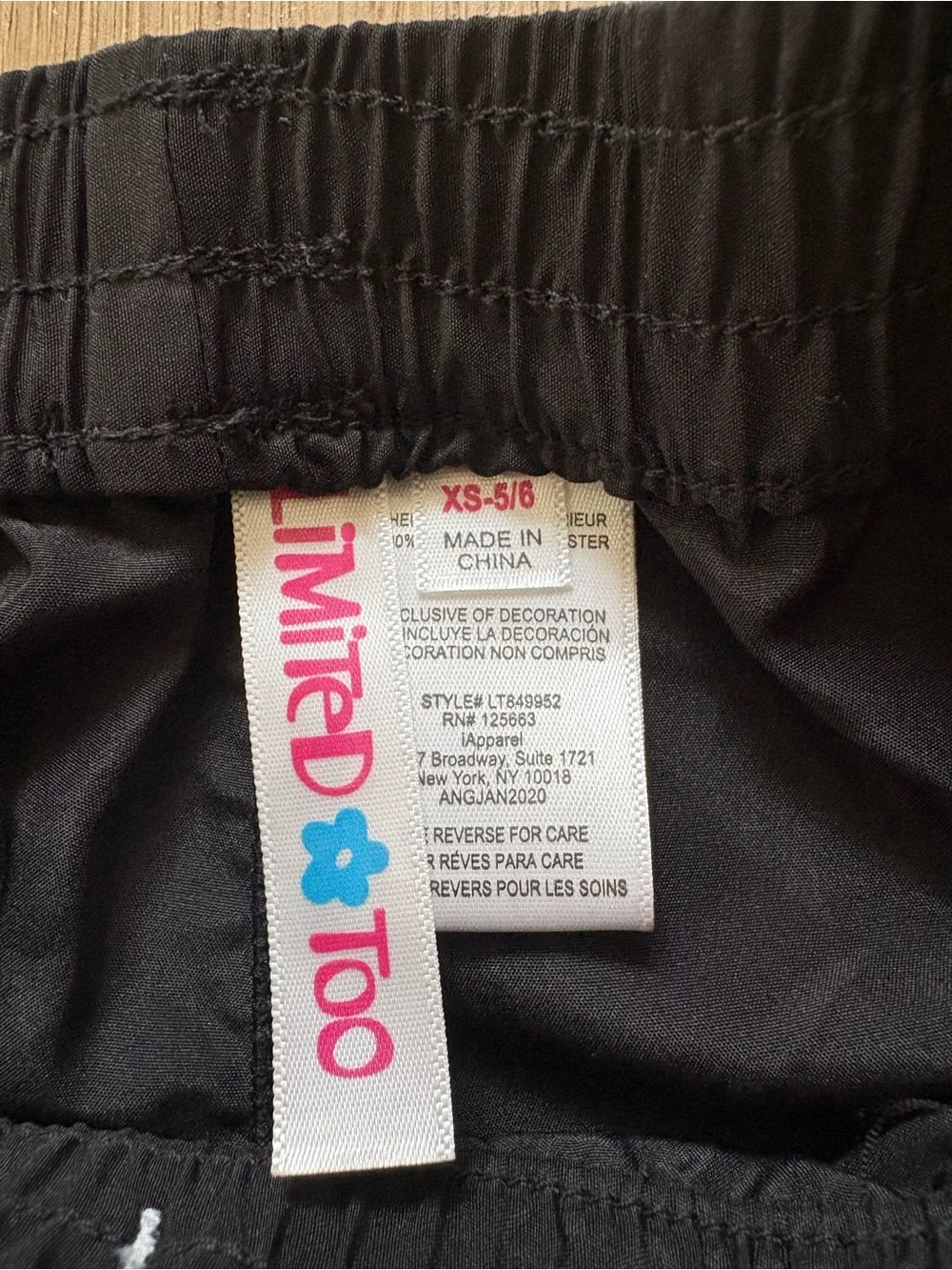 Limited Too Girls Black Shorts with White Trim and Pink Logo Vintage Y2K 5/6